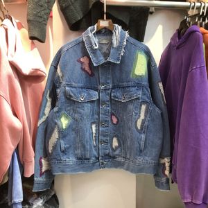 mektup ceketi yamaları toptan satış-Yama Harfler Denim Ceket Erkekler Kadın Kaliteli Hip Hop Hasar Delik Sıkıntılı Moda Mavi Dış Giyim Coat