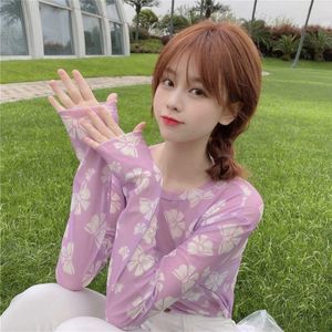 revestimento de tela venda por atacado-T shirt feminina Versão coreana Candy cor curva de impressão tela fina de manga longa protetor solar fundo
