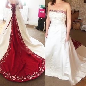 ヴィンテージ赤と白のサテンAラインのウェディングドレス2021本物のイメージプラスサイズの刺繍ビーズの花のウェディングドレスのための刺繍ビーズのブライダルガウン