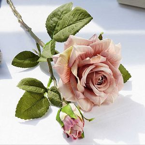 Nieuwe mooie bloemen Hoge kwaliteit Realistische Woondecoratie Hotel Kunstbloemen Rose Bouquet Wedding Placement
