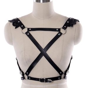 woman s body harness toptan satış-Garters Goth Punk kadının iç çamaşırı deri koşum sutyen tarzı vücut esaret fetiş iç çamaşırı kafesli seksi gotik jartiyer kemer