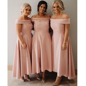 Short Pink Bridesmaid Dresses Off The Shoulder Corset Lace Satin Plus Size Maid Of Honor Gowns For Wedding Party