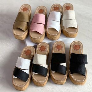 kama yürüyüş ayakkabıları toptan satış-Kadınlar Slaytlar Platformu Sandal Woody Kama Sliddes Tasarımcı Terlik Yaz Flats Seksi Mektup Sandalet Bayanlar Beach Yürüyüş Ayakkabıları ile Kutusu