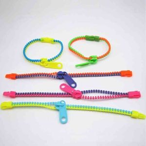 Custom Simple Dign Double Colors Easter Basket Stuffers Fidget Toys Plastic Zipper Bracelets