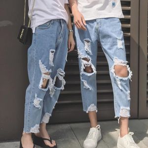 Zomer tieners grote gescheurde jeans negende broek voor mannen en vrouwen losse Koreaanse BF wind dunne bedelaar mannen