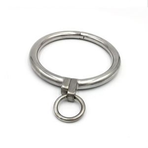 Bondage Rostfritt Stål Necklet Collar Metal Neck Ring Restraint Locking Pins Vuxen BDSM Sex Games Toy för manlig kvinna