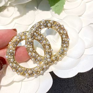 Lyxig designer broscher stora och små pärlor diamanter brosch med stämpel hög kvalitet festgåva L C14 Yamalang2