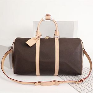 women side bags оптовых-Luxurys дизайнеры сумки высокой емкости Duffel сумка для женщин Travel Tote Men Boston сумки с покрытием холст мягкий кожаный чемодан