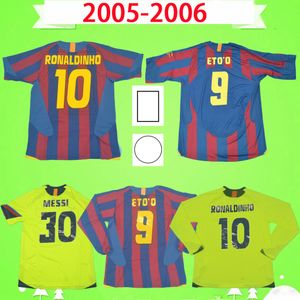 remendos de camisa de futebol venda por atacado-Barcelona jersey barca Retro soccer jersey Ronaldinho home away classic vintage football shirt MESSI Xavi Deco Eto o Camiseta de futbol