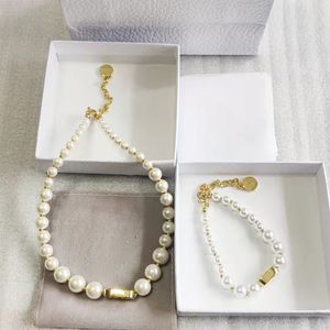 Top Letter Design Necklace for Woman Bracelet New Pearl Alphabet Fashion Chain High Quality Wild Personality Jewelry Supply