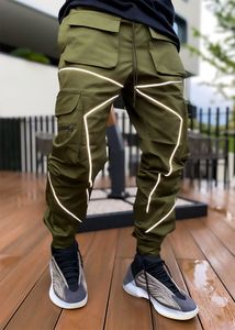 Mannen Joggers Cargo Pants Multi Pockets Outdoor Fashion Casual Jogging High Street Nighttime Reflecterende Streetwear Heren Tactische Track Cool Sports Broek Joggingbroek