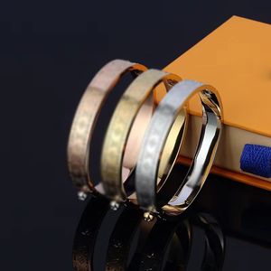 armband mode sieraden ontwerper bedelarmband drukknop bulk aanpassen trend groothandel staal titanium K vergulde kerstcadeau Masquerade armbanden