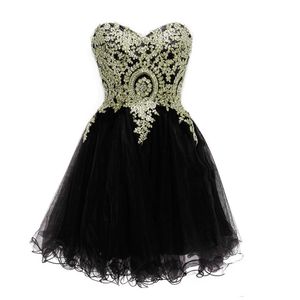 2021 Klassieke korte kleine zwarte prom jurken voor vrouwen meisjes sweetheart strapless mini cocktail party jurk tule kant homecoming graduation jassen