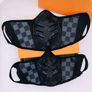 Partihandel Fashion Letter Pattern Designer Masks Classic Modern Unisex Windproof Veil