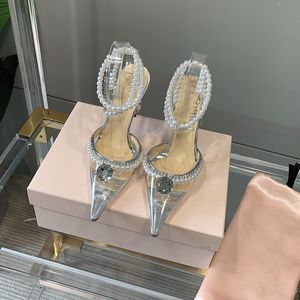 karıştırma pompası toptan satış-Bayan Tasarımcılar Yüksek Topuklu Parti Elbise Ayakkabı Şeffaf PVC Mix Gümüş Deri Elmas ve Boncuk Inci Zincir Moda Seksi Sivri Burun Düğün Ayakkabı Pompaları