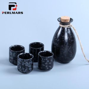 siyah içki şişeleri toptan satış-Kalça Şişeleri adet Siyah Zen Japon Tarzı Şarap Seti Vintage Seramik Sake Bardak Taşınabilir Flask Likör Şişeleri Drinkware Pot