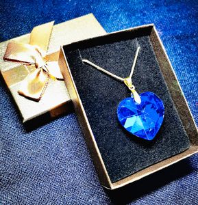 Brudklänning smycken halsband örhänge set hjärta blå kristall guldpläterad kedja utsökta hantverk lämplig för fest valentin födelsedag presentförpackning