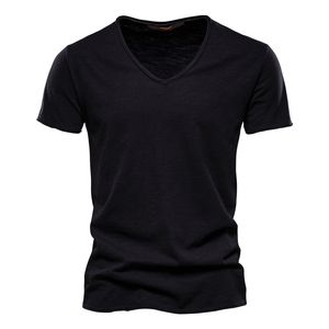 v boyun t shirt tasarımları toptan satış-Pamuk Ment Shirt V Yaka Moda Tasarım Slim Fit Sosild Erkek Tops Tees Kısa Kollu T Shirt Erkekler için