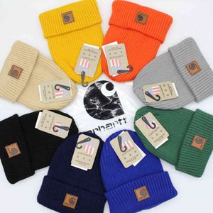 Mångsidig randig läder etikett verktyg ull hatt män och kvinnors mode br stickad höst vinter varm skidhatt pullover