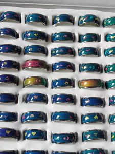 Wholesale pointed rings resale online - 8mm Mood ring Jewelry butterfly Peach heart shapes dolphins five pointed stars mixed pattern color changing rings send randomly