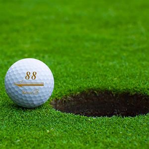 golf antreman topları toptan satış-Beyaz Golf Oyunu Eğitim Maçı Uygulama Kauçuk Topu Çift Katmanlar Yüksek Dereceli Topları A51