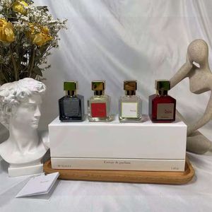 Classic Luxury Designer Natural Spray Perfume Set Rouge Red Oud Silk Mood Extrait de Parfum Kvinnor Män Fragrance i kit med lådsamling för henne