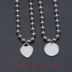 sevgililer günü çift hediyesi toptan satış-Logo Lüks Kalp Kolye Kadınlar Paslanmaz Çelik Yuvarlak Kolye Takı Boyun Için Sevgililer Günü Çift Kız Arkadaşı Aksesuarları için Hediyeler