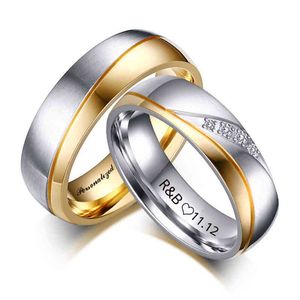 パーソナライズされた名前恋人カップルの男性女性のステンレス鋼の婚約パーティーの贈り物のための結婚指輪