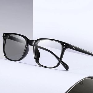 Okulary przeciwsłoneczne Tessalate Kobiety Damromiczne Okulary do czytania Mężczyźni TR90 Ramki Presbyopia z obiektywem żywicy kameleon
