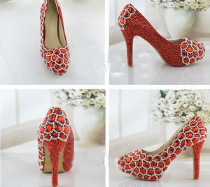 輝くラインストーン赤い結婚式の靴パフォーマンス宴会ハイヒールクリスタルパーティープロムプラットフォームママの靴ファッション女性のポンプ