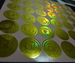 Gratis Design3D Color Changing Secure Custom Hologram Label Sticker Printing kan met serieel uniek nummer zijn en krassen uit de coating