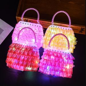 luces de navidad led parpadean al por mayor-LED parpadeante luminoso luminoso bolsa de navidad juguete chicas niños bricolaje lindo bolso flash regalos de cumpleaños brillo resplandor suministros de fiesta