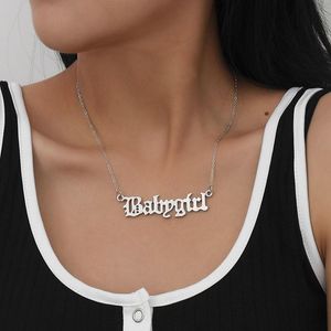 halskette geometrische buchstaben großhandel-Einfaches Temperament Babygirl Buchstaben Anhänger Halskette für Frauen Vintage Mode Ketten Geometrische Schlüsselbein Halsketten Schmuck Geschenk