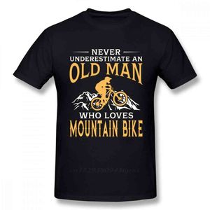 bicicleta pura venda por atacado-Nunca subestime um homem velho com uma bicicleta de montanha camiseta menino puro manga curta mtb tees guys punk streetwear