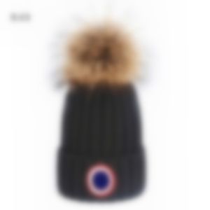 fashion womens designer beanies canada canadian mens women Knitted woolen hat coose children gilet black gray gose canadiens beanie goode Wool cap luxury