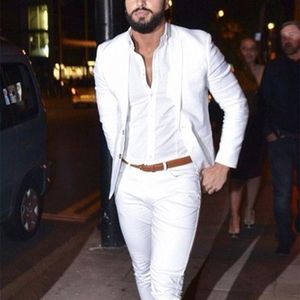 ingrosso bianco suit fashion.-2020 Fashion White Mens Suits Casual Terno Slim Fit pezzi personalizzati Blazer Tuxedo Suit Suit Suit per uomo giacca pantaloni