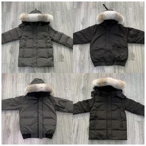 kürk hood ile bombacı ceket toptan satış-Fransa Giyim Mont Erkekler Kış Aşağı Bombacı Ceket Kalınlaşmak Kısa Beyaz Kurt Kürk Kabarık Kapşonlu Ceket Açık Klasik Erkek Rüzgar Geçirmez Soğuk Sıcak Parkas E0206 Boyutu XS XL