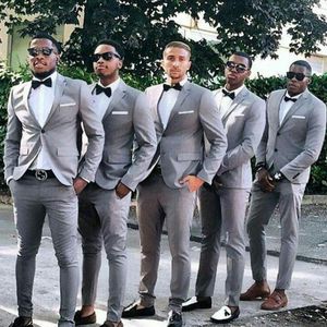 Lekki Szary Ślub Tuxedo Dla Groomsmen Slim Fit Formalne Mężczyźni Garnituje Ciotę Lapel Afryki Mody Kurtka z Spodnie Najnowsze Męskie Męskie