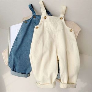 Baby Boy Solid Denim Overaller Barn Jean Bib Byxor Spädbarn Jumpsuit Barnkläder Kids Overaller Höstflickor Outfits Y2