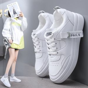 ingrosso scarpe da piattaforma studentesca-Studente Harajuku Ulzzang Style coreano Casual Shoes Flat Ins Trendy Shoes White Shoes Womens Platform Sports Womens Shoes