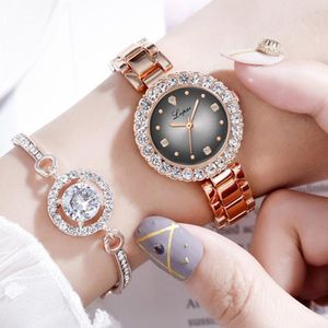 diamantbandeinstellung großhandel-Armbanduhren Mode Dame Uhr mit Diamanten zweiteiliger Armbanduhr einfachen Quarzset Stahlband Temperament weiblich