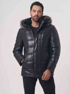 冬のキツネの毛皮の襟の高品質のコートの正式なブランドの紳士服Ogmando2038