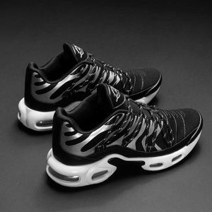 Air Cushion Large Size Men Comfortables Breathable Non leather Casual Light Runner Jogging Gym Shoes Mens Sneakers Zapatillas