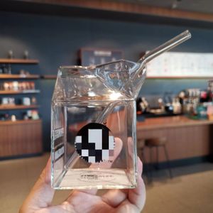 plastiksaftgläser. großhandel-Starbucks Neueste oz Leuchtbecher Glas Transparente Milchkastenform Öffnung mit Strohhalme Kaltes Getränk Saft Kaffeetasse Unzen Doppelschicht Kunststoff Becher