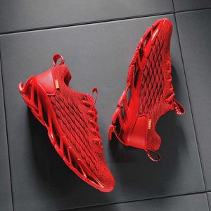 huaraches zapatillas toptan satış-Koşu Ayakkabıları Kanye Dunks Kırmızı Beyaz Rahat Kadın erkek Spor Örgü Bıçak Ön Kenar Düz Sneakers Zapatillas Sude Scarpe Kılıf Huarache Feiyue Ücretsiz Run SpeedCross
