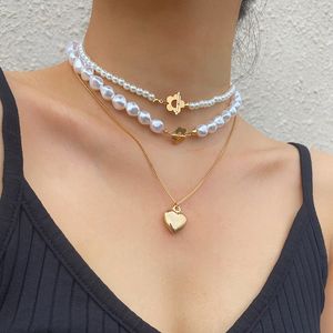 Heart shaped Pendant Necklaces Complex Neck Beaded Irregular Shaped Pearl Clavicle Chain Evening Dress Multi layer Creative Fine Chains Necklace Jewelry Gift