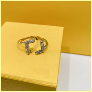 Dames Luxurys Designer Rings Diamond F Ring Engagements voor Womens Love Ring Designers Sieraden Buzatue Mens Gold Ring Groothandel R