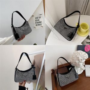 sacos chineses para mulheres venda por atacado-Bolsa artesanal Moda de primavera Saco de avermurar um ombro com diamante zíper jantar sacolas