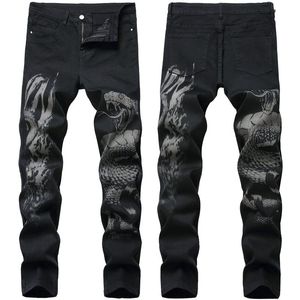 Mäns jeans anländer Slim Stretch Black Högkvalitativa Snake Printing Street Fashion Pants Light Luxury Sexy Casual Men