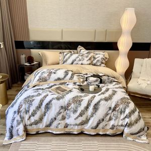 modern mısırlılar toptan satış-Yatak Takımları Modern Sanat Soyut Leopar Ve Beyaz Desen Seti adet Premium TC Mısır Pamuklu Nevresim Çarşaf Yastıklar